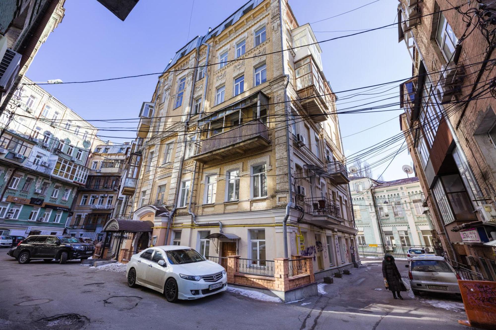 Apart Hotel Maidan Kiev Exteriör bild